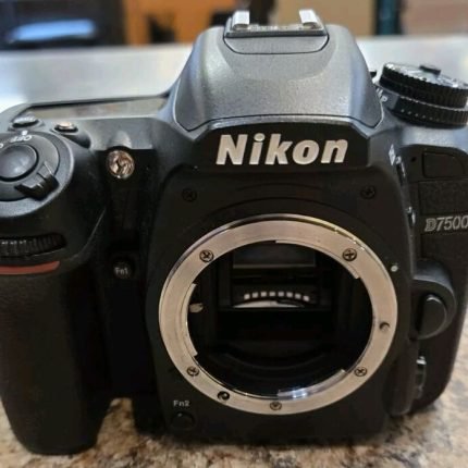 Nikon D7500 20.9Mp Digital Slr Camera - Black (Body Only)